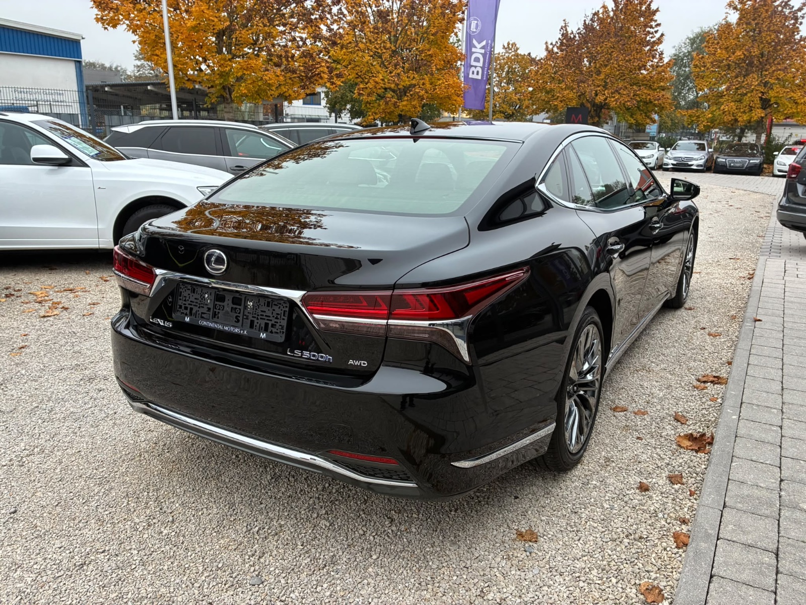 LEXUS LS 500 LS 500H 3,5 Executive*LED*Leder*S-Dach*Kamera*, Ansicht 3